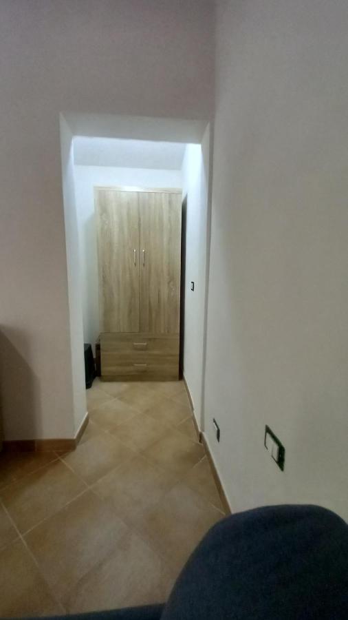Oltre: Monolocale Con Terrazzo Privato Al Piano Apartment Trapani Luaran gambar
